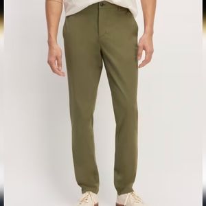 Everlane Performance Chino Athletic Pale Green, 34x32‎